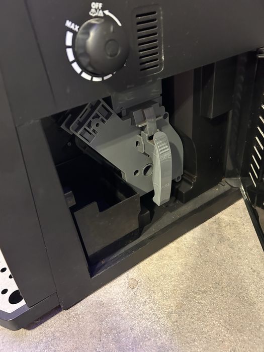 Кавомашина Hilton