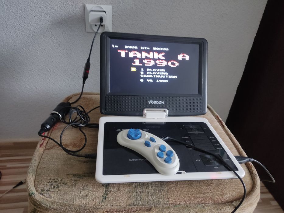 Przenośny odtwarzacz DVD vordon 10.2c Używany