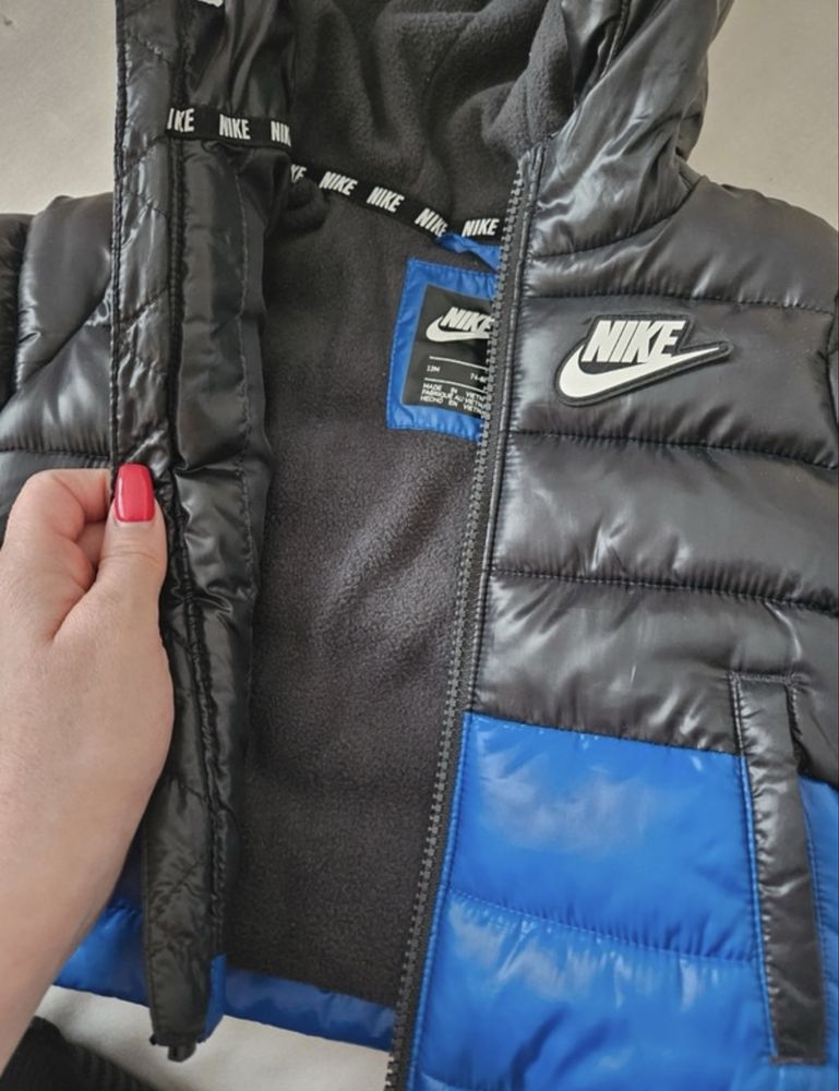 Kurtka chłopięca z kapturem zimowa ocieplana Nike just do it 74-80