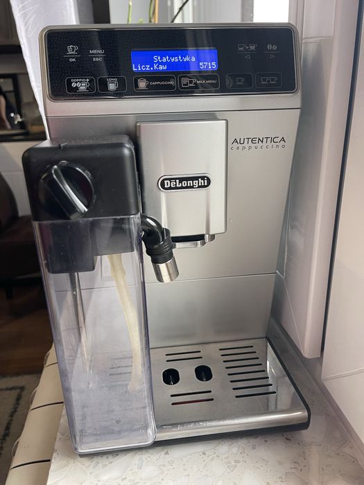 Ekspres ciśnieniowy do kawy Delonghi Autentica cappucino  ETAM29.66X