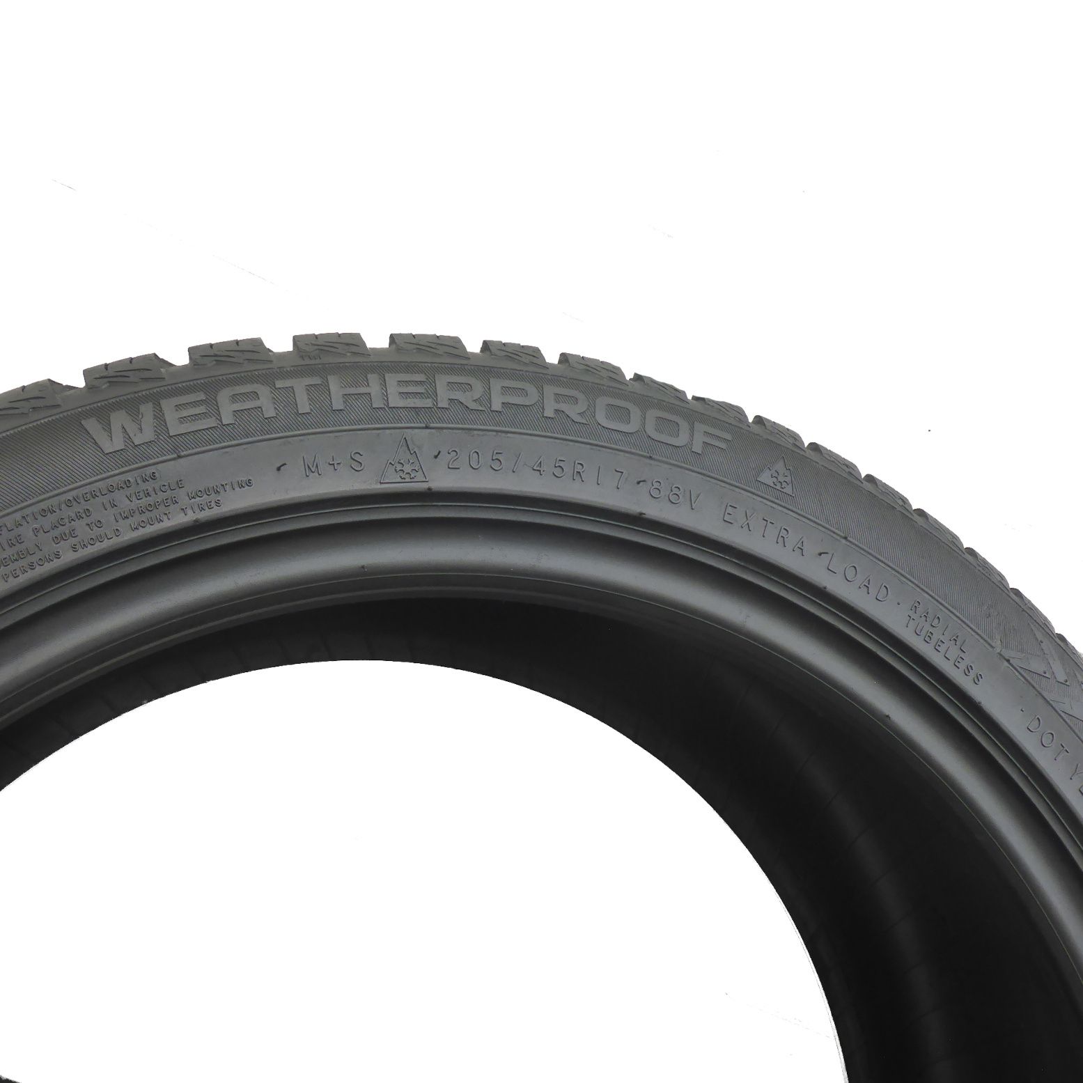 205/45/17 Nokian 205/45R17 88V XL Weatherproof Wielosezon 2018 8mm