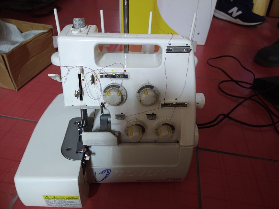 Maszyna overlock