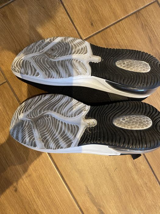 Damskie czarne adidasy nr 41