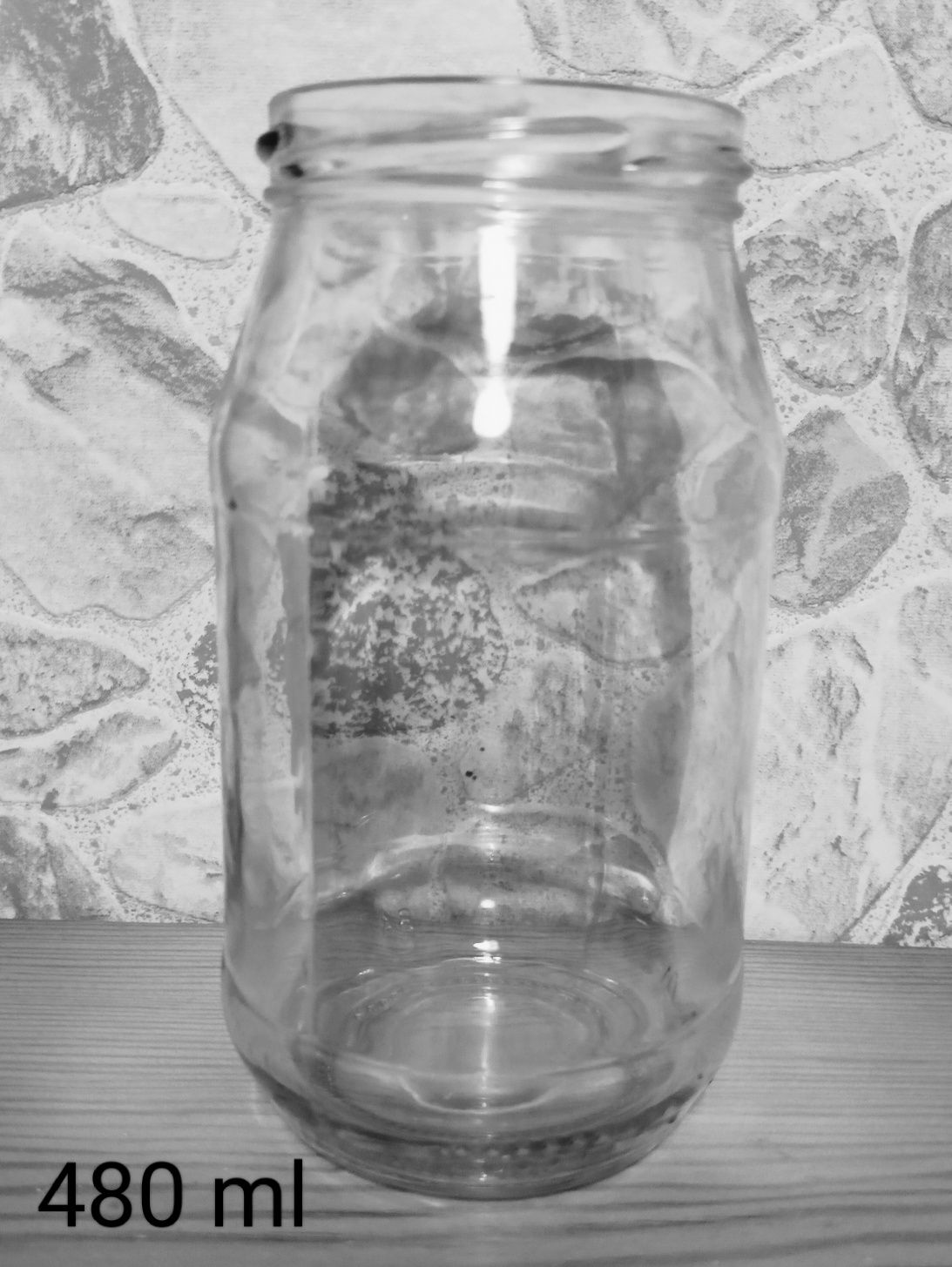 Słoiki o pojemności 500 ml, 550 ml, 610 ml, 720 ml i 480 ml z zakrętką