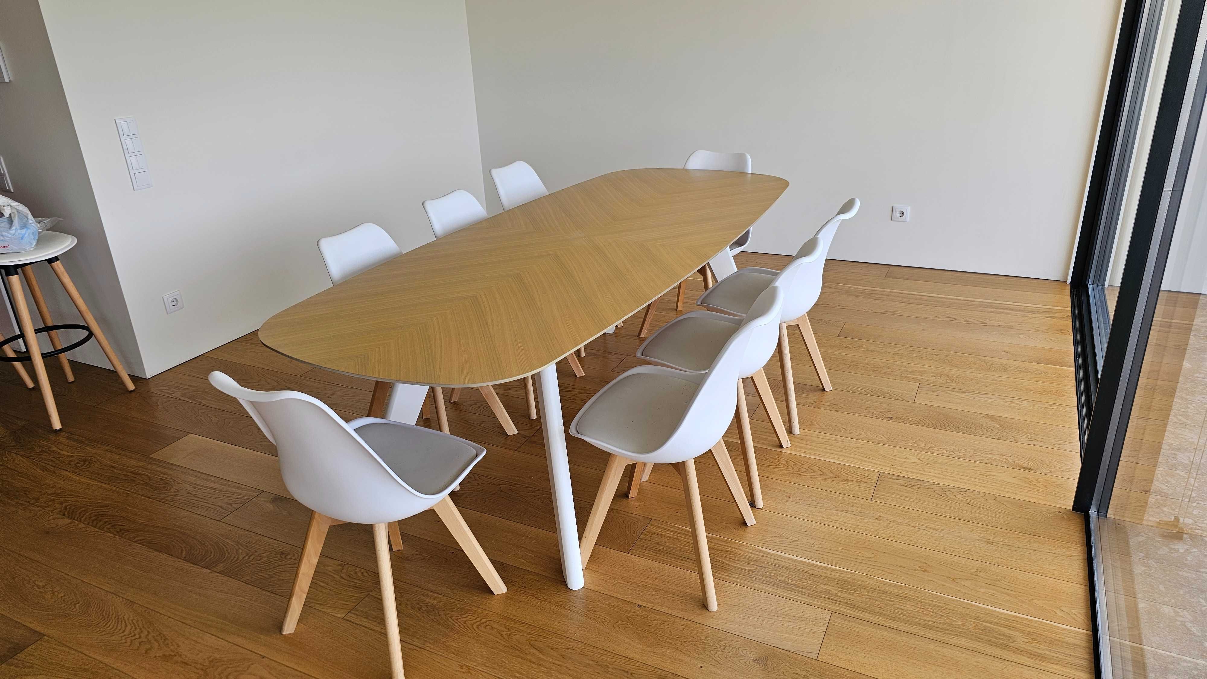 Pack/Conjunto 4 cadeiras jantar brancas - Nordic - Estofado acolchoado