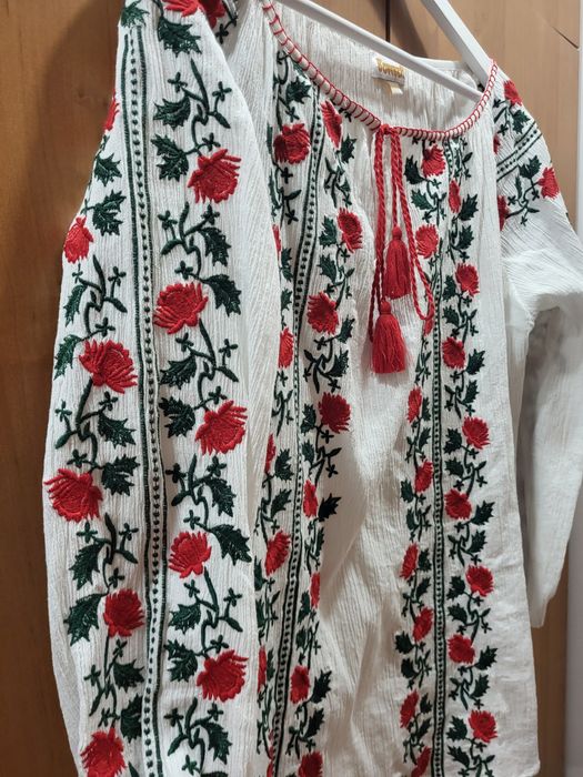 Вишиванка тканина жжатка