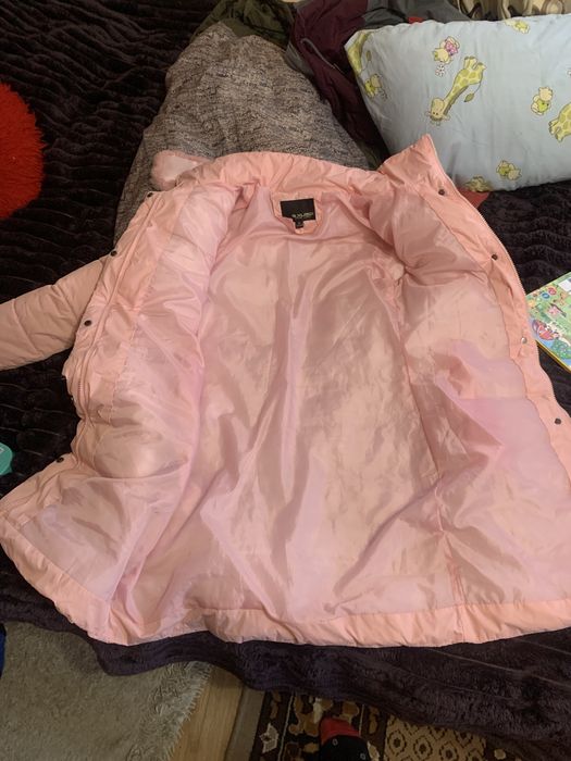 Курточка в гарному стані.