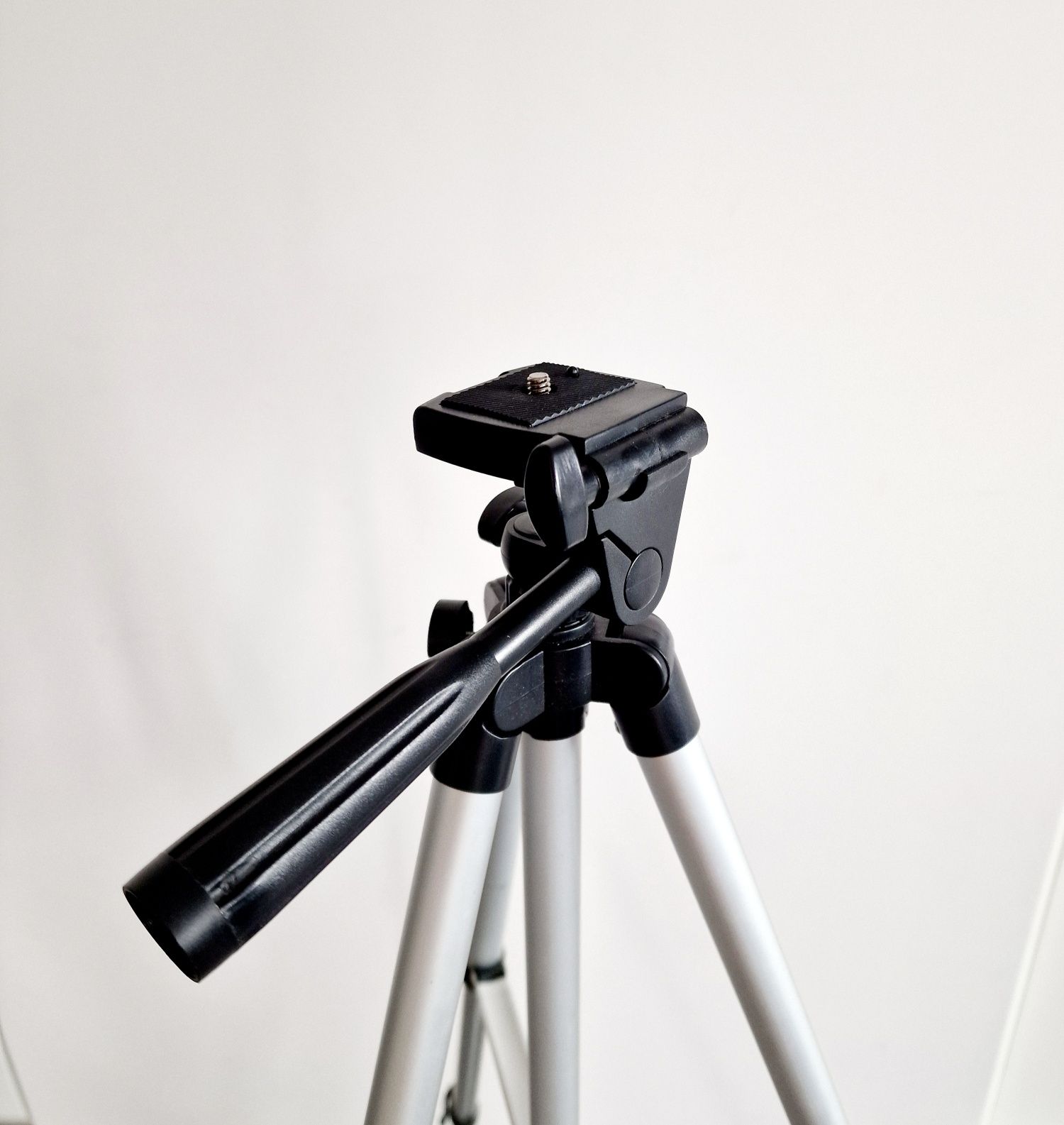 Statyw tripod aluminiowy lekki