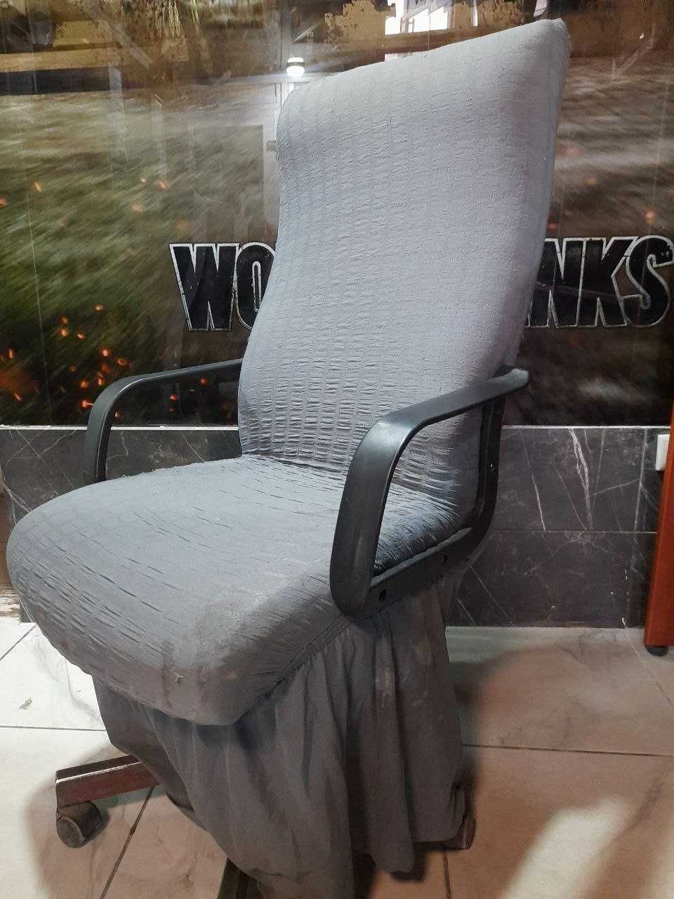 Продаються крісла