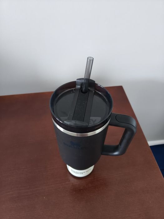 Kubek Stanley              .