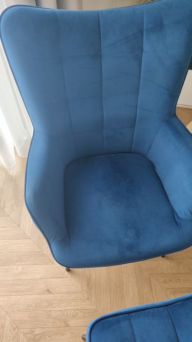 Fotel uszak z podnóżkiem