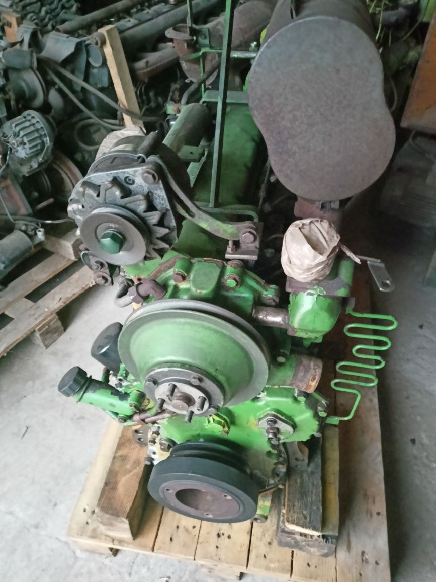 Silnik John Deere 33 50 , 1640 na czesci