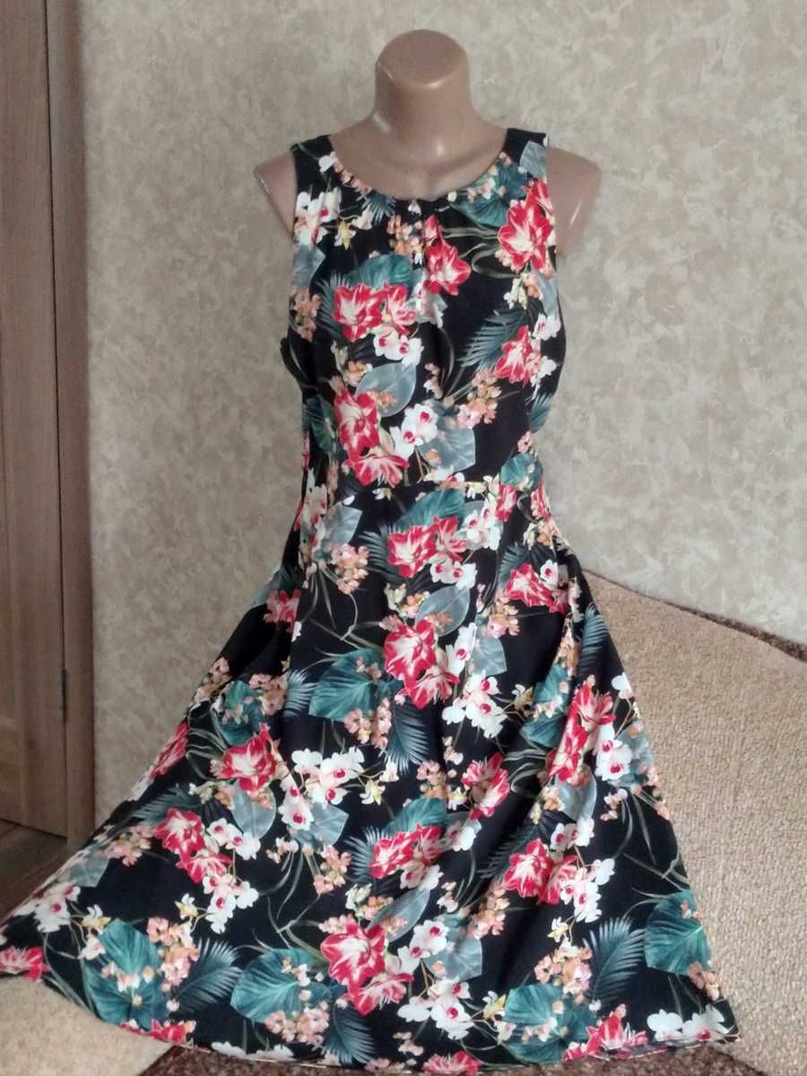 Платье из натуральной ткани, миди, бренда Wallis petite