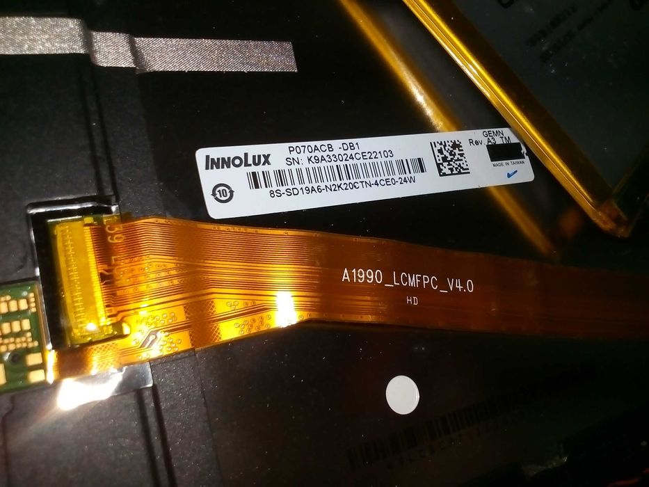 планшет Lenovo TAB 2 P070ACB-DB1 (разбитый экран)