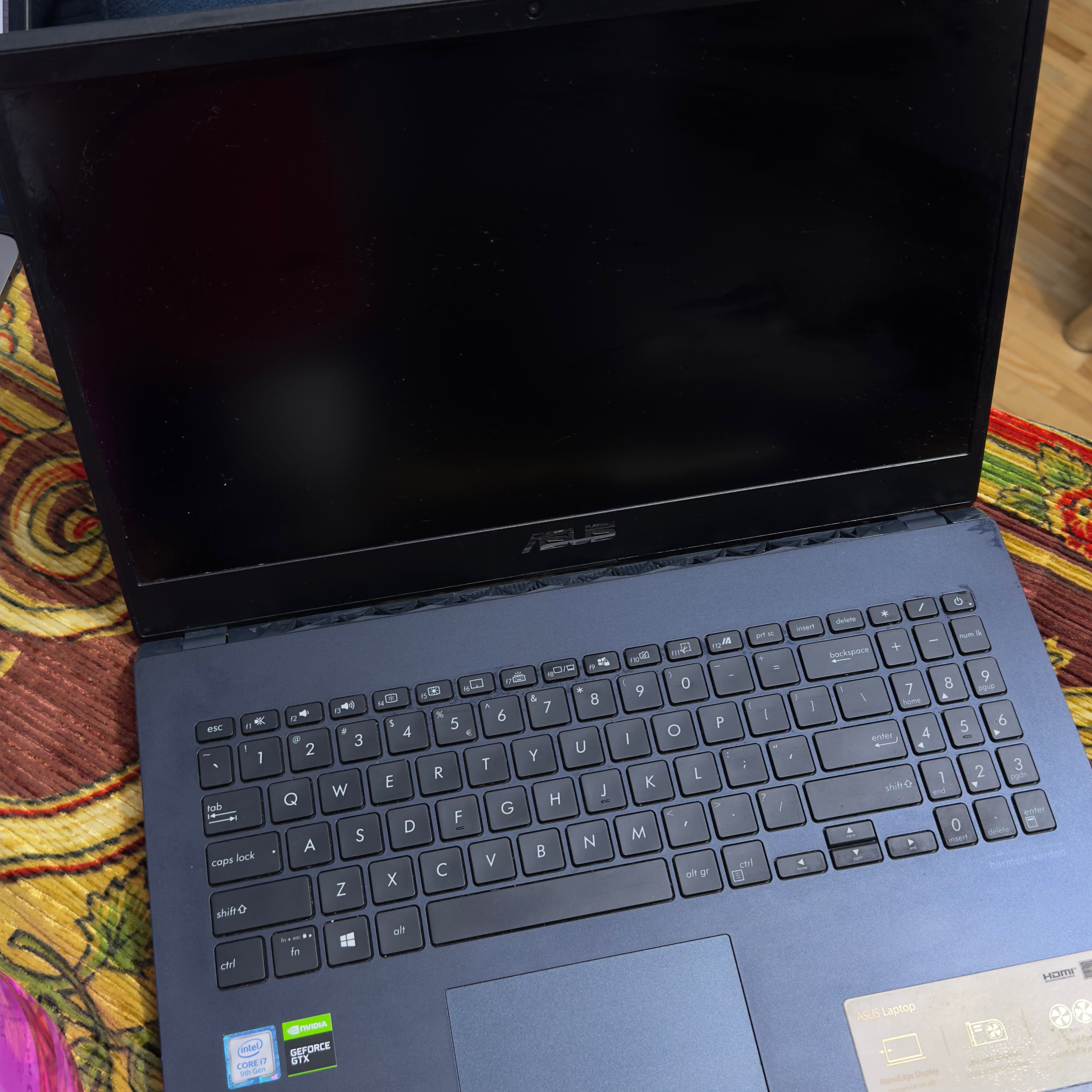 ASUS VivoBook 15 X571GT i7-9750/16GB/512/W10X GTX1650