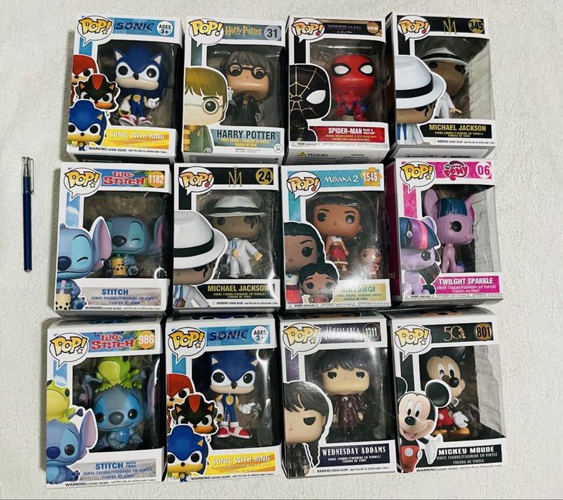 Briquedos POP various figuras Wednesday stitch etc