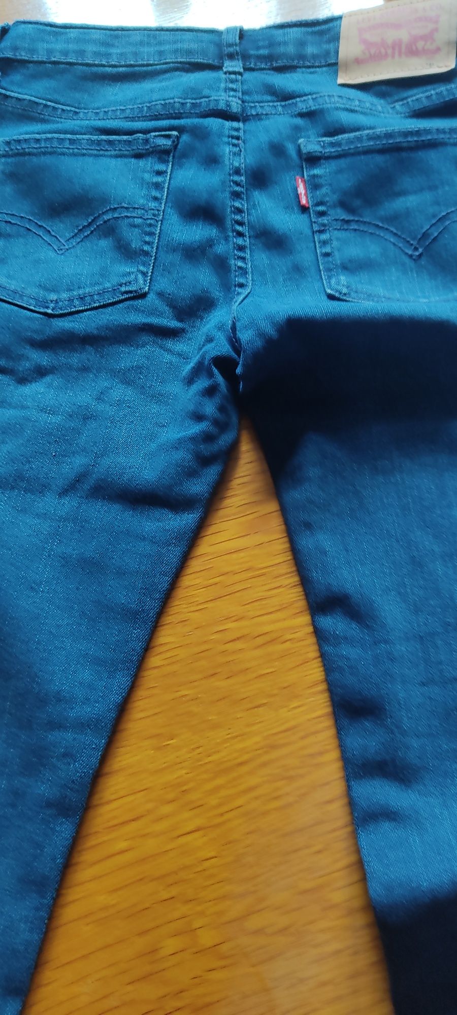 Roupa para rapaz (8 anos)