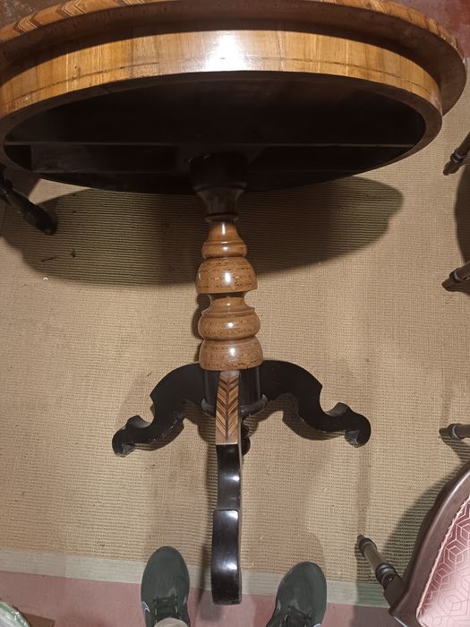 Mesa estilo murano com cadeiras