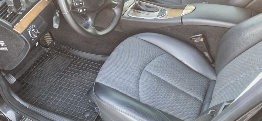 Мерс 211 2.2 cdi Avangarde