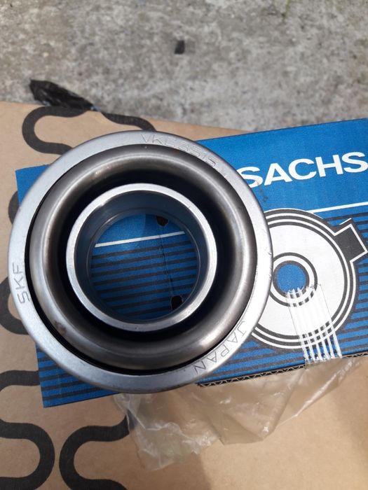 Вижимний підшипник.