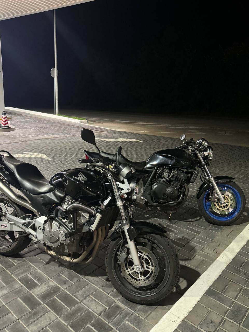 Продам Honda CB600F Hornet