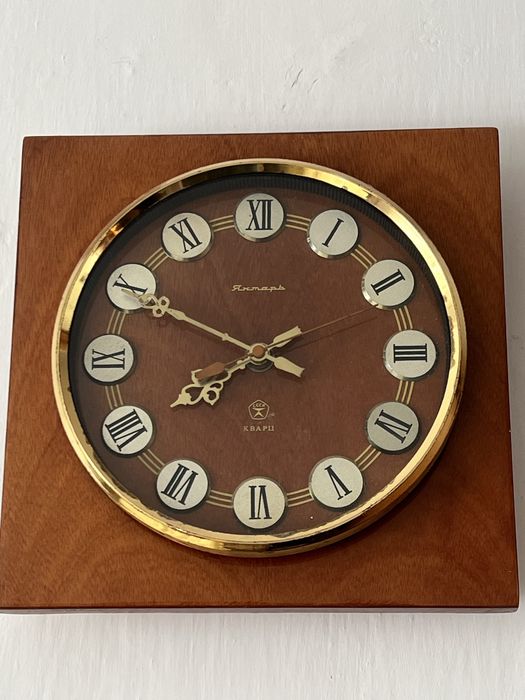 Продам старий годинник