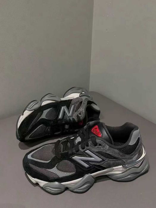 Buty damskie Trampk New Balance 9060 Black Castlerock Grey R.36