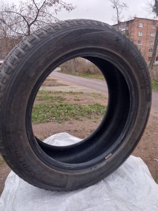 Шини зимові в гарному стані б/у