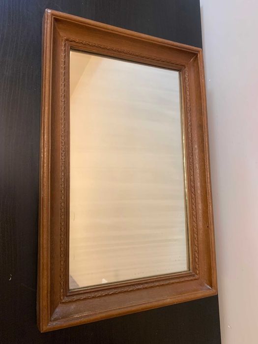Stare lustro wiszące drewniane