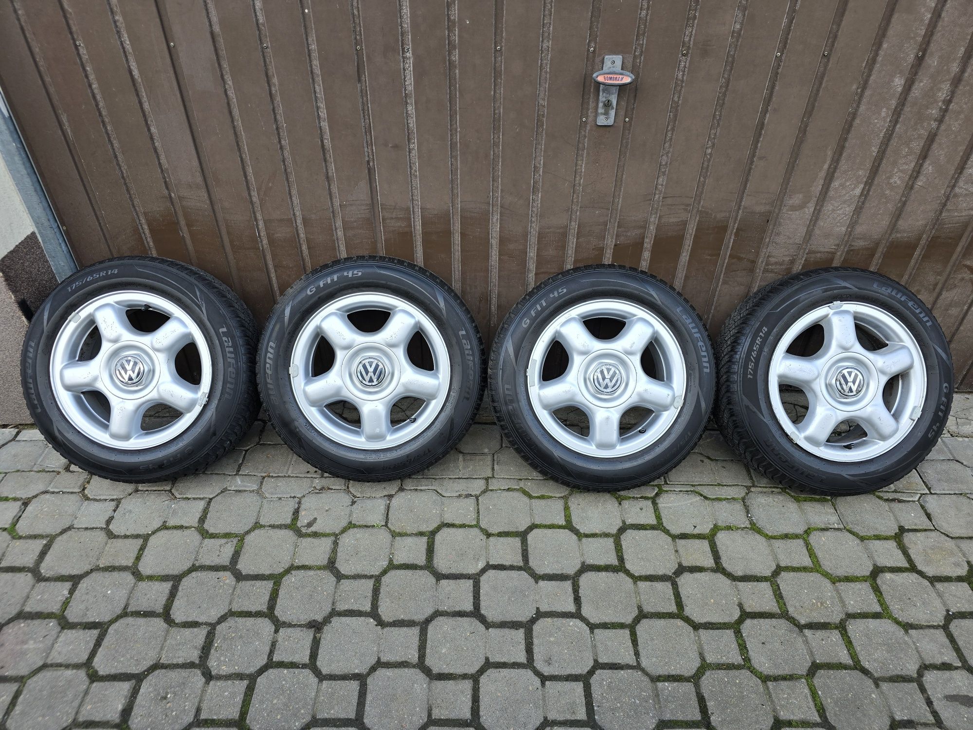 Felgi aluminiowe 175/65R14 VW Polo 4x100 Golf Caddy Lupo Seat Cordoba