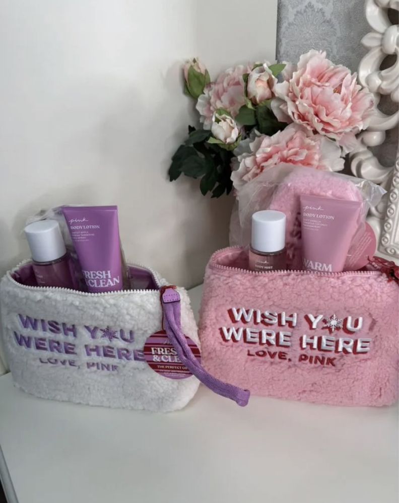Подарунковий набір Victoria's Secret Warm & Cozy 4-Piece Gift Bag