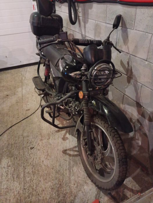 Продам мопед Musstang 125