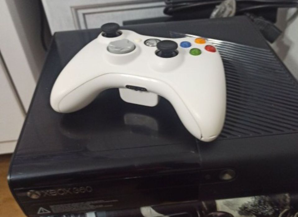 Xbox 360 pad gra 250gb dysk