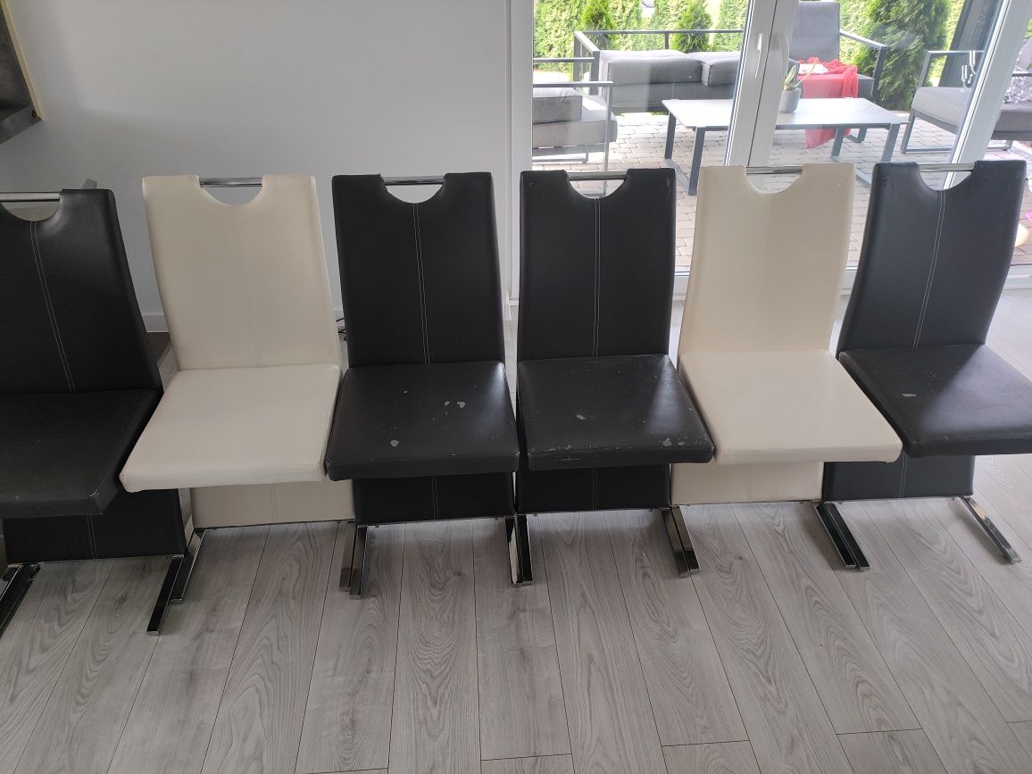 Krzesła do salonu 6 sztuk.