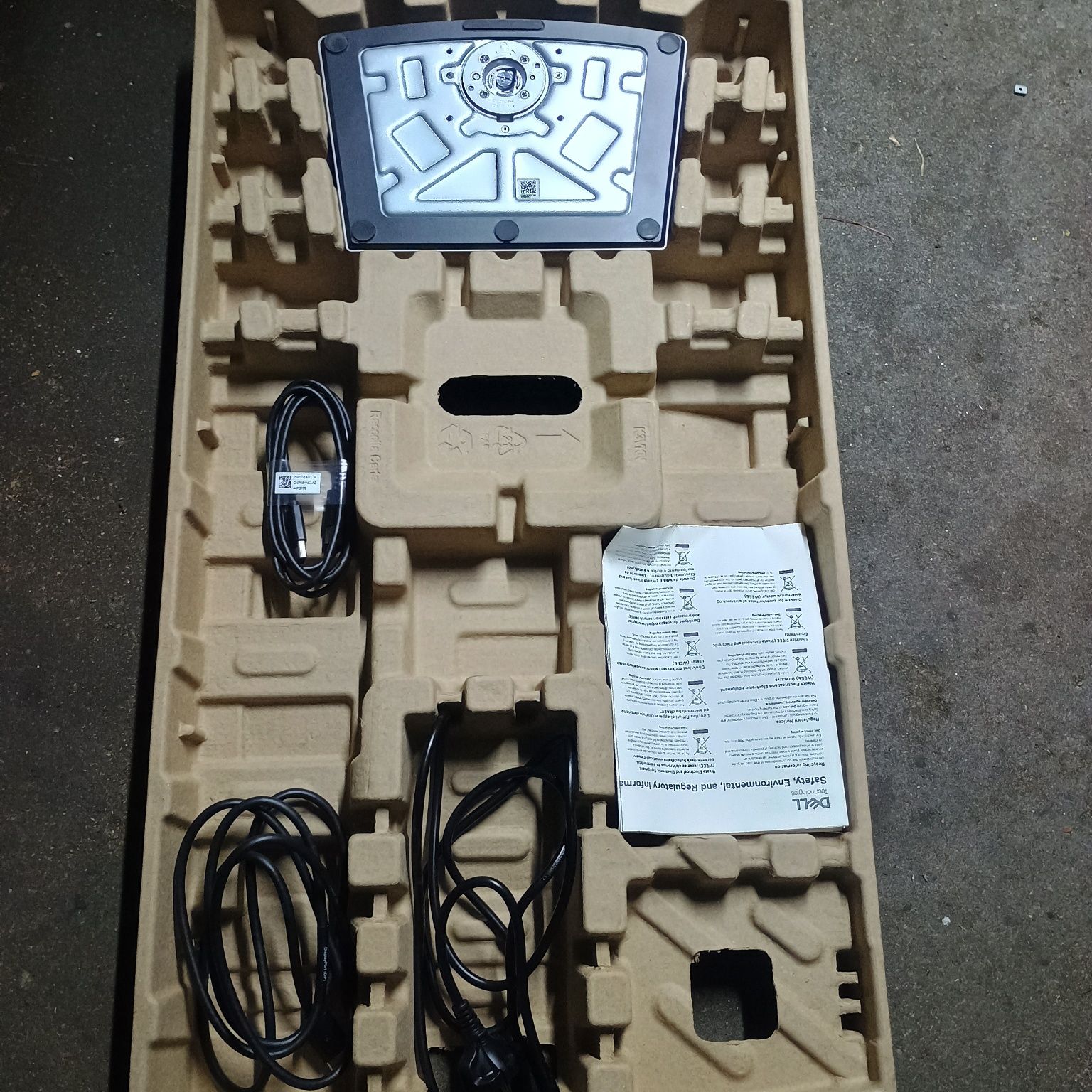 Monitor 27"Del P2725h nowy uszkodzony