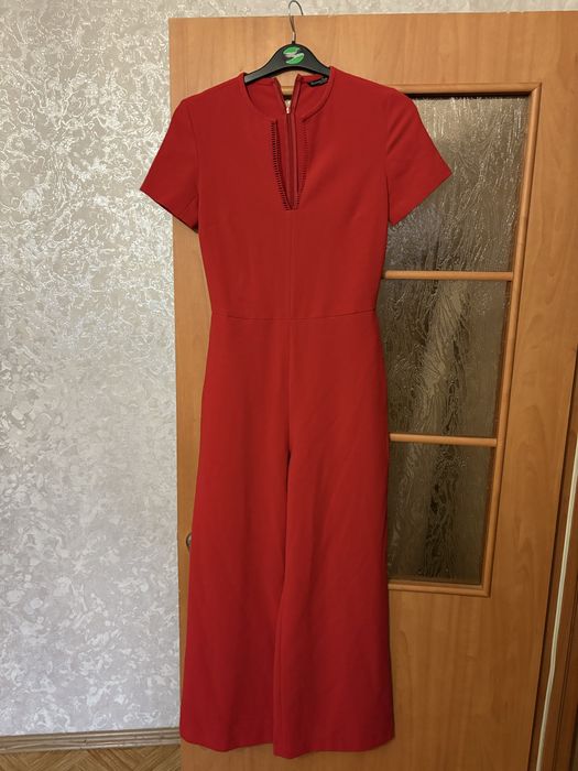 Жіночий червоний комбенізон Massimo dutti