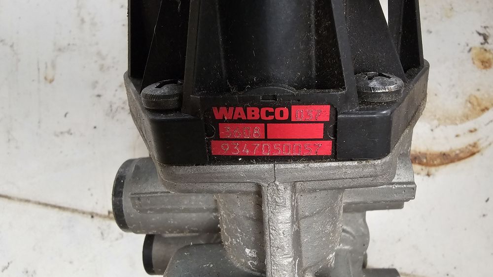 Valvula WABCO 934 7O5 OO57