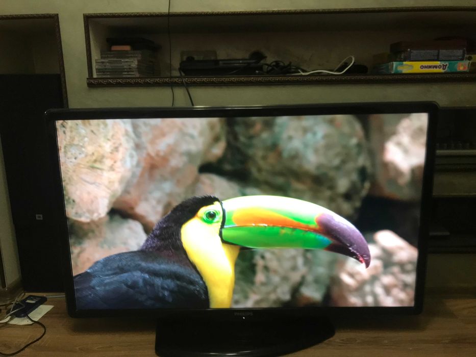 PHILIPS 47PFL7404, FullHD,1920x1080, 47''