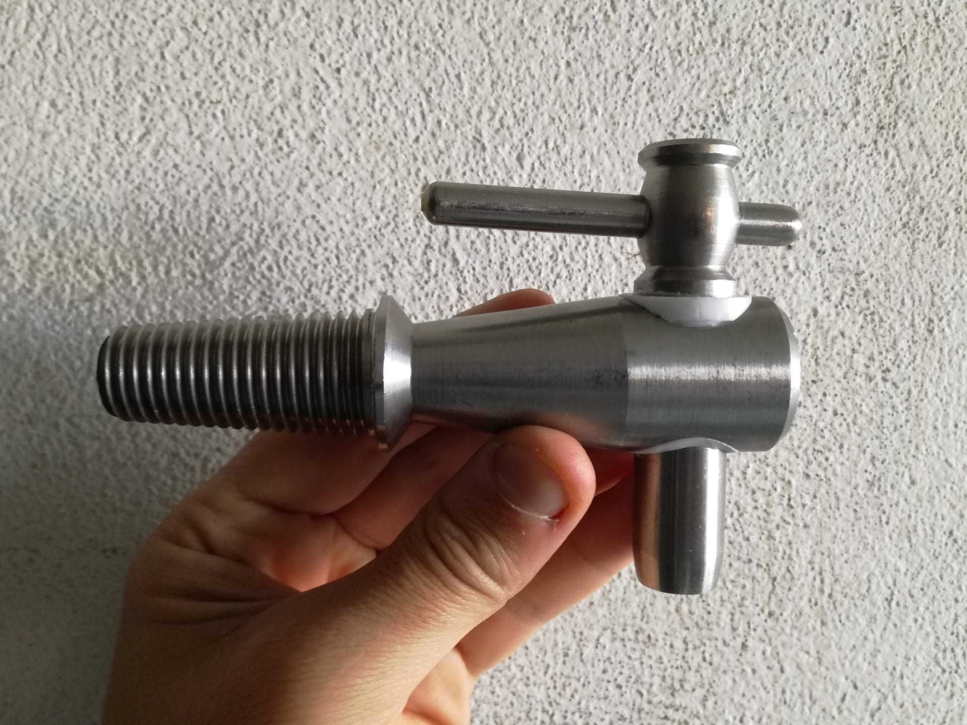 Barril de madeira de castanho, torneira de inox, rolha borracha - Novo
