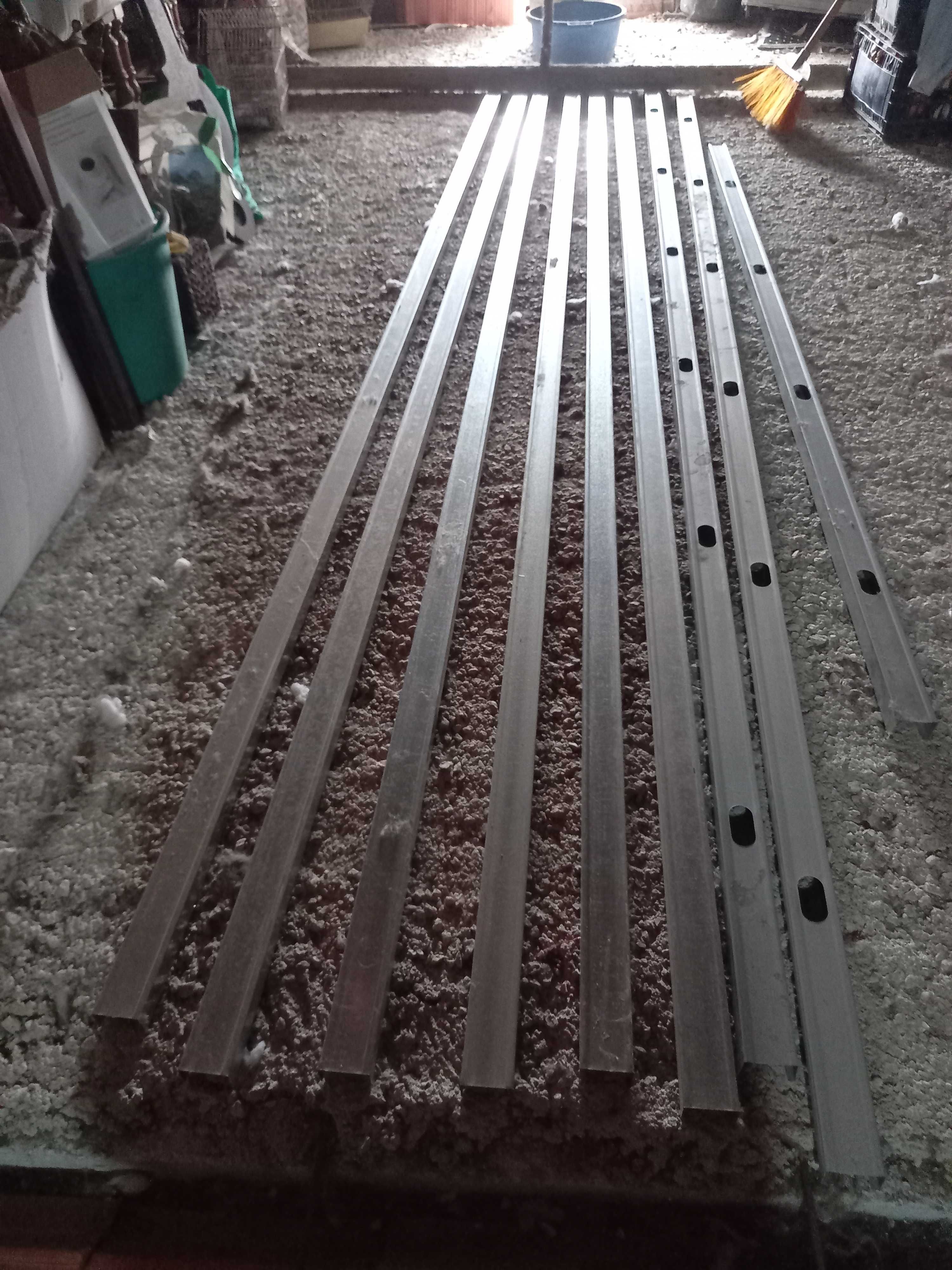 Vendo lote de material de construção pladur,raias,lã de vidro,etc