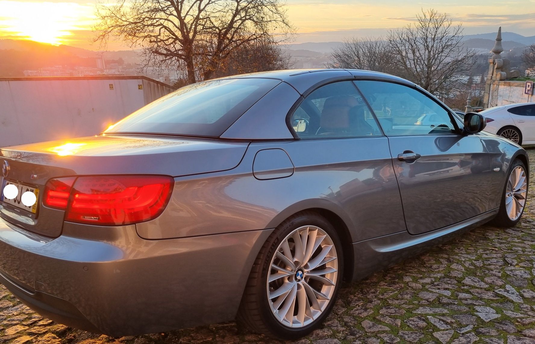 BMW 320d cabrio Pack M LCI (E93)