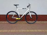 Nowy Gravel Fixie Betty Leeds, biały stylowy -35% ostre koło