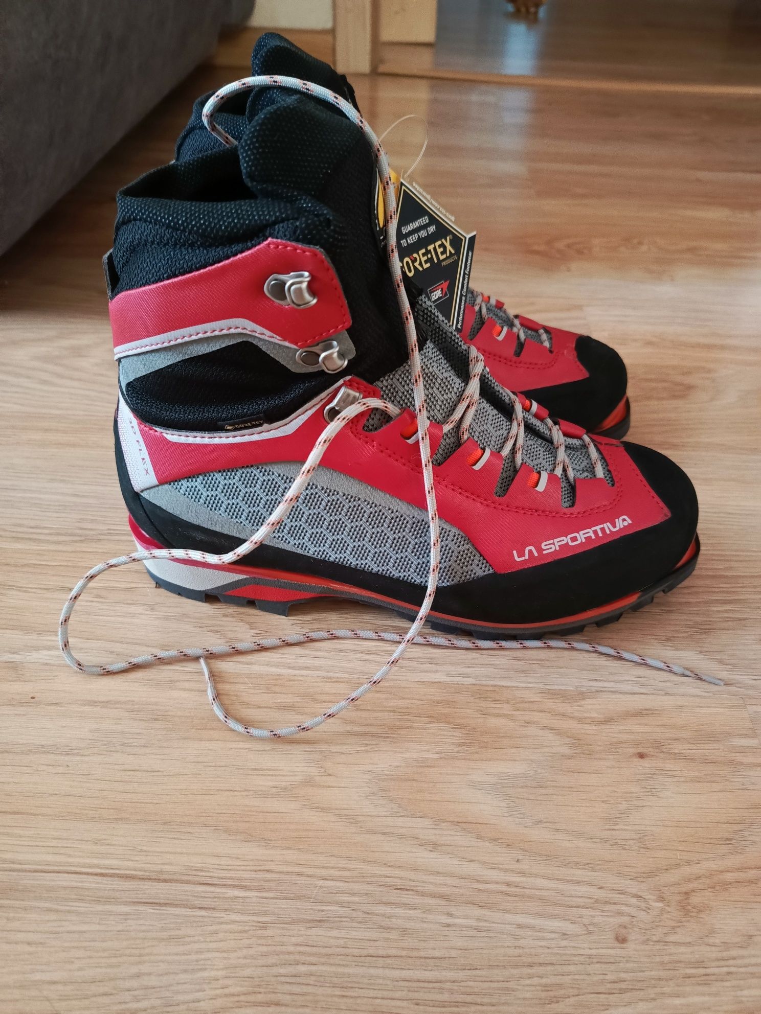 La Sportiva trango tower extreme woman GTX 40