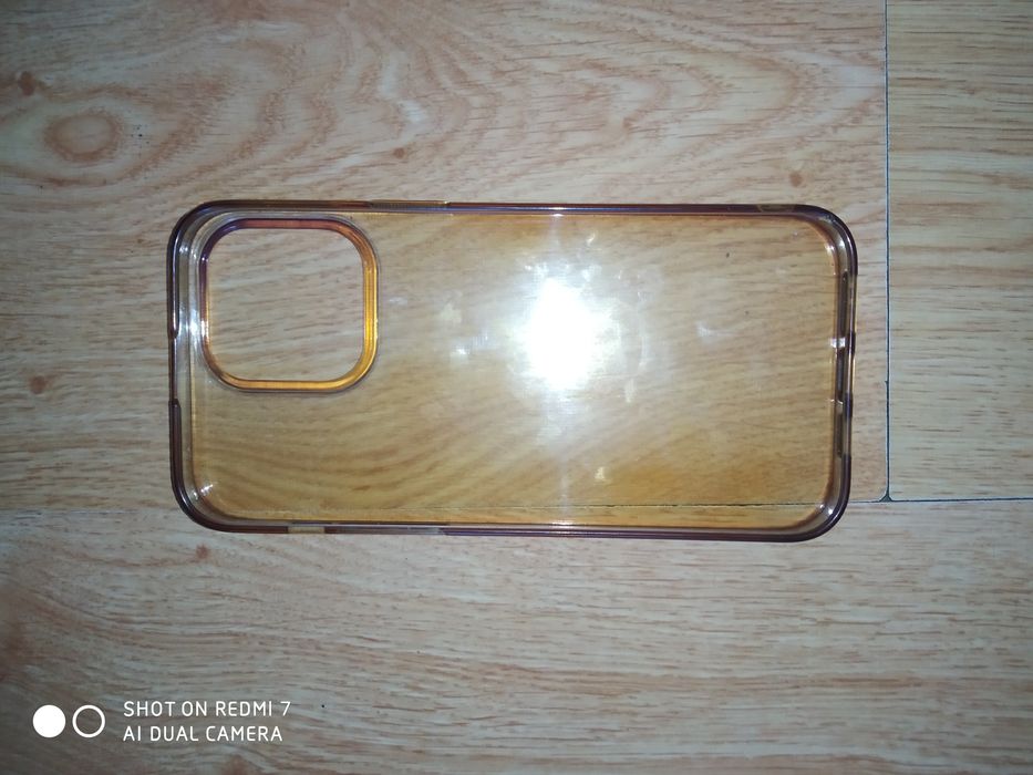 Etui na  iPhona nie wiem na jakiego