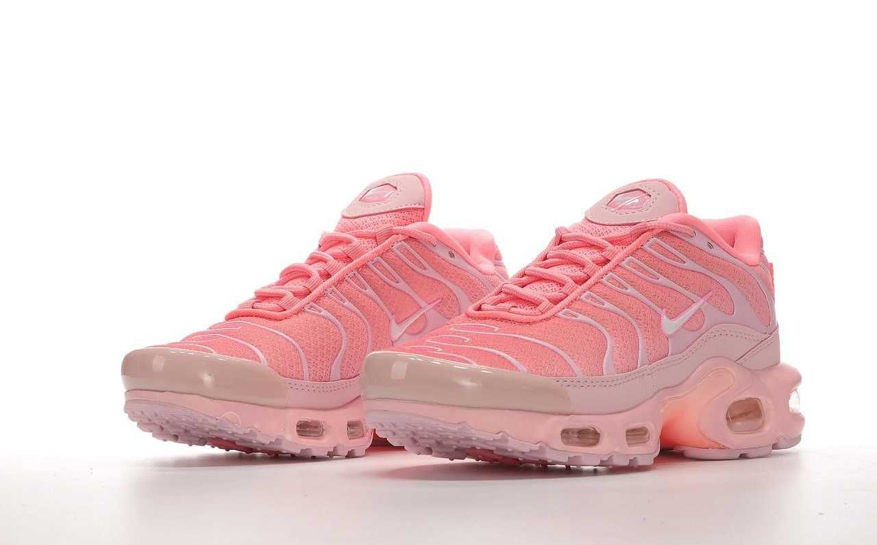 Женские кроссовки Nike Air Max TN Plus жіночі кросівки найк аир макс