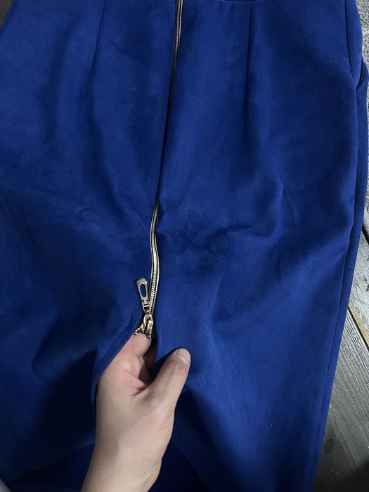 Продам замшевий костюм, спідниця+кофтинка, розмір М-Л