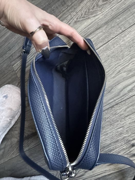 Crossbody listonoszka Lacoste