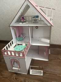 Продам деревяный домик для кукол