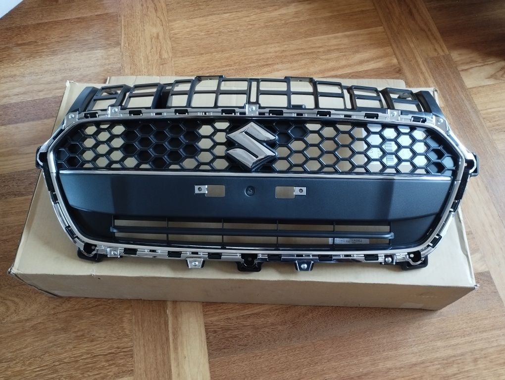 Grill Suzuki Swift MK8 2020.