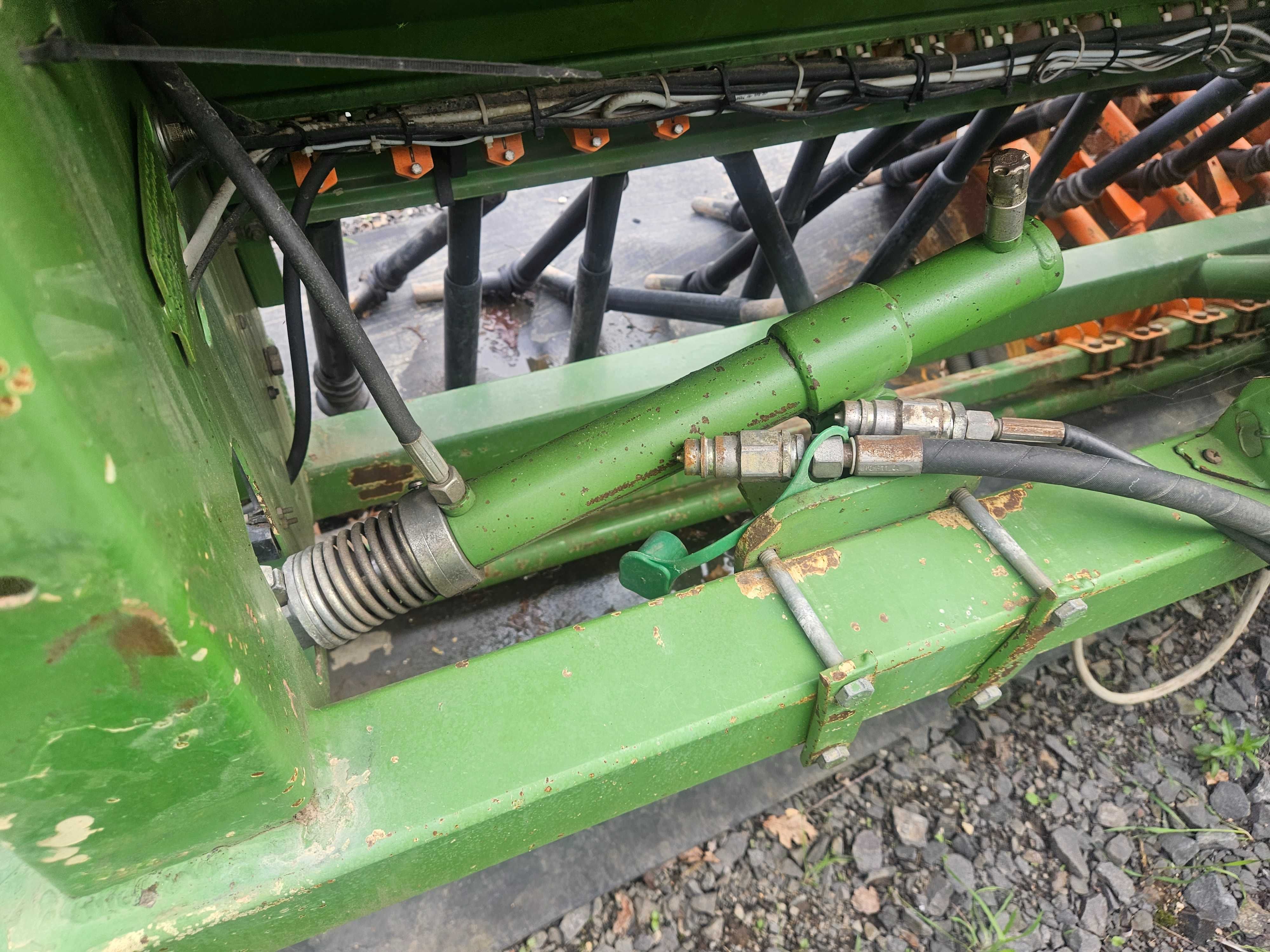 Nadstawka Skrzynia Aparat Siewnik Amazone D7 303 D8 403 D9 4M AD - P